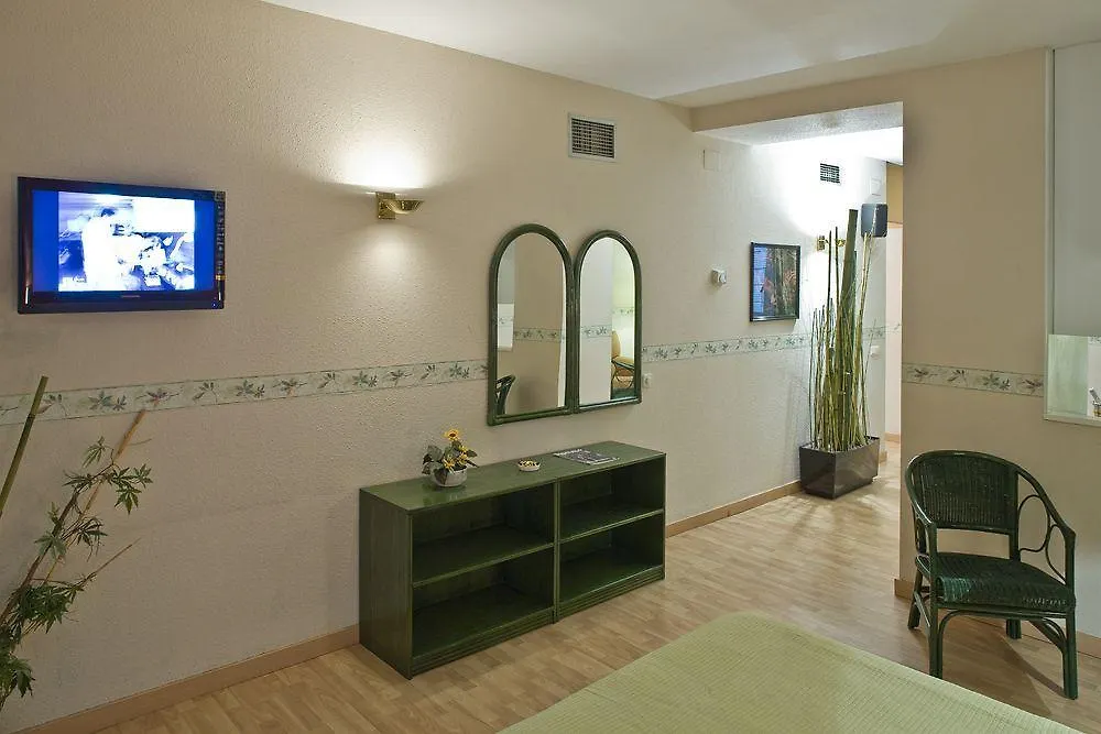 Apartamentos Ao 430 바르셀로나