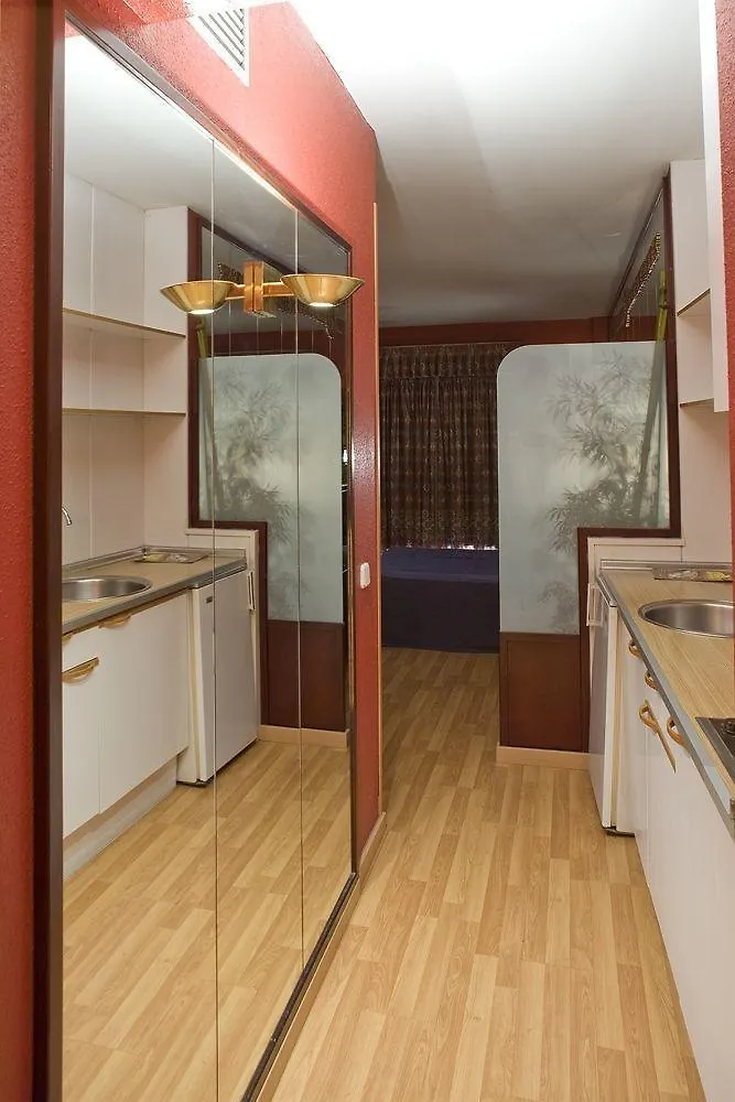 Apartamentos Ao 430 바르셀로나